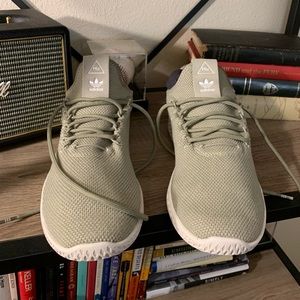 Adidas Pharrell Williams Sz 8.5